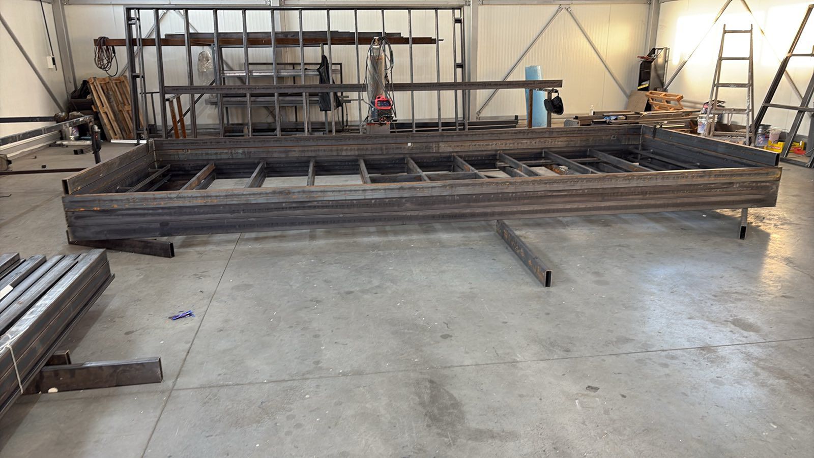 Výroba mobilných skladových kontajnerov 15